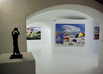 LOFT Gallery with bar and outdoor