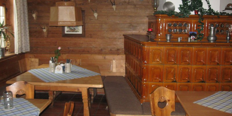 Gasthof m. Festsaal, Seminarraum, Biergarten