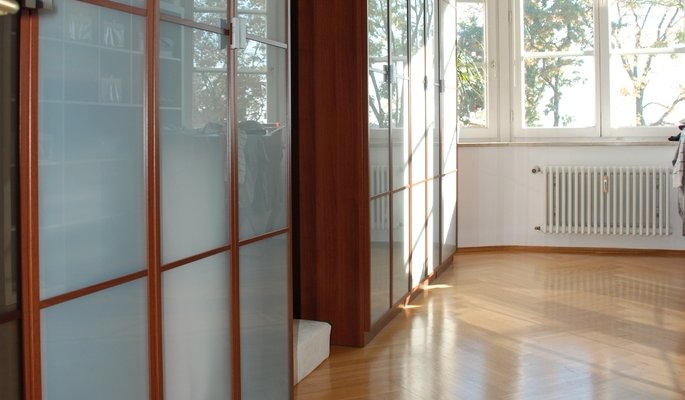 Kreuz-Gewölbe Traumwohnung - Ankleidezimmer