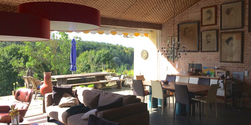 Freistehendes Landhaus mit Pool & Whirlpool