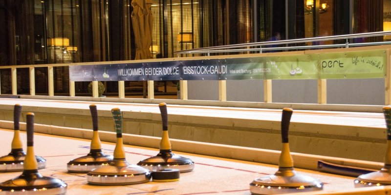 Eisstock-Gaudi nahe München Eisstock-Gaudi nahe München