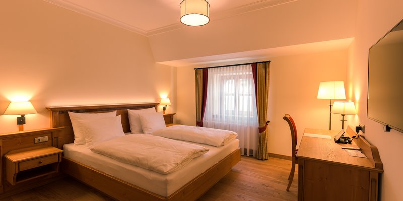 Hotel und Gaststätte Großhadern, drei Säle