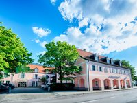 Hotel Restaurant m. Stuben & Tagungsräumen