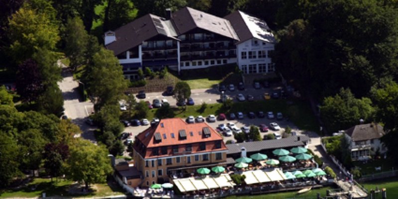 Tagungshotel direkt am See 