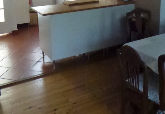 kleines Wohnhäuschen, Ladenlokal/Galerie