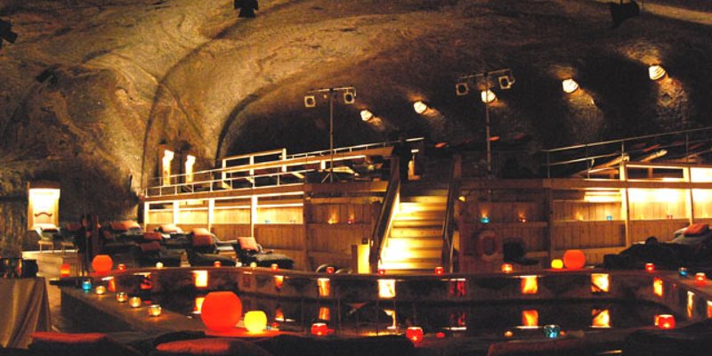 Salzwelt tief im Berginneren