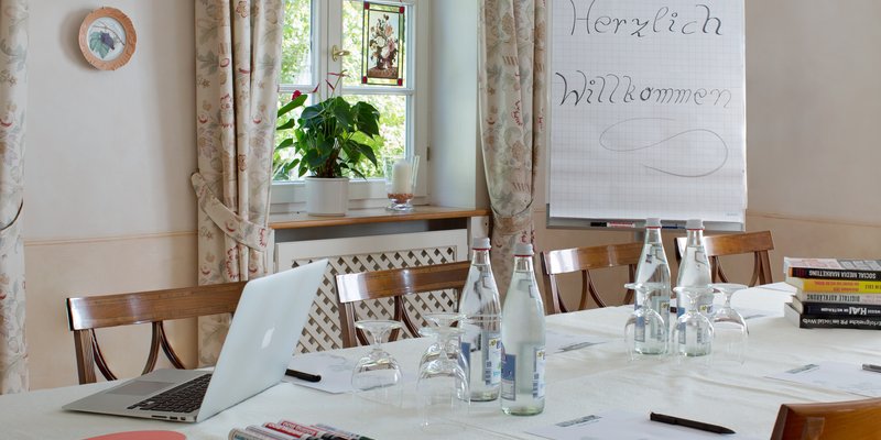 Landhaus mit Einrichtung im englischen Stil