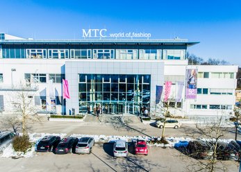 Five multi-purpose halls in Munich-Nord