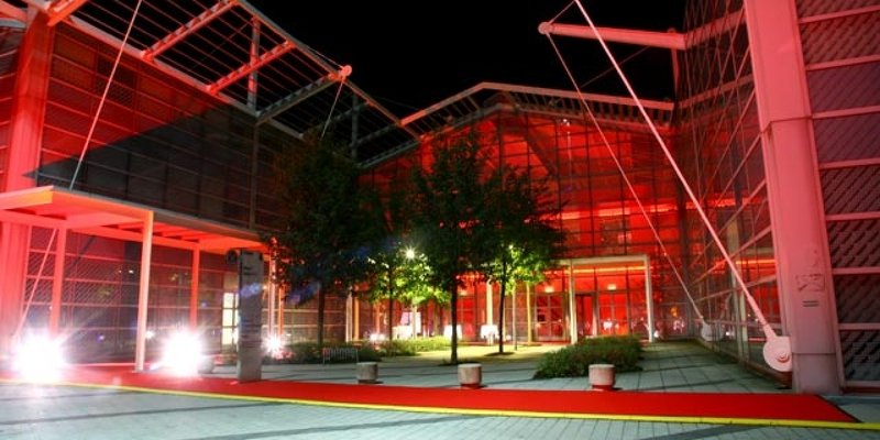 Multifunkt. and modern event Centre