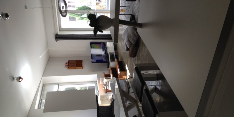 Loft Thalkirchen, offener Kamin, Kücheninsel