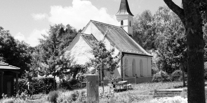Hofgut m. Saal, Kapelle, verwunschenem Garten - Kapelle