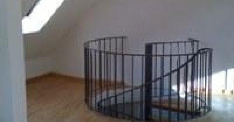 78qm DG-Wohnung mit Galerie
