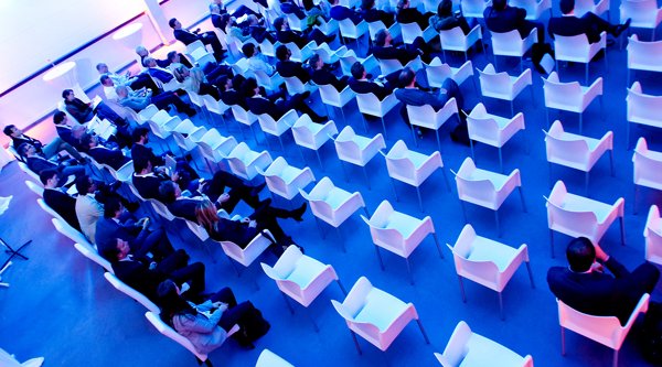 Event hall with foyer, on the Ostbhf