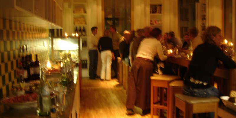 Very modern Show-Kitchen