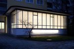 Weißes Mietstudio und Showroom