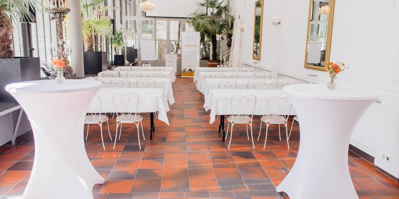 Schlosscafé im Palmenhaus  Schlosscafé im Palmenhaus