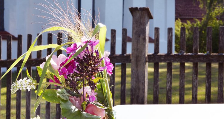 Hofgut m. Saal, Kapelle, verwunschenem Garten - Kapelle