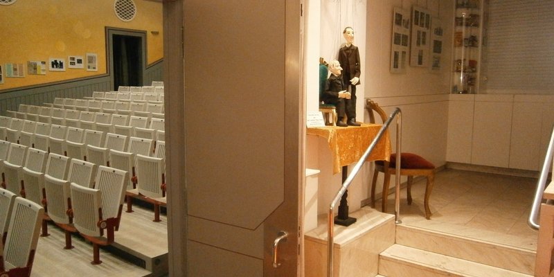 Small Theater for special Events. - Foyer