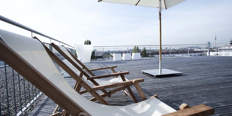 Sehr helles LOFT über den Dächern