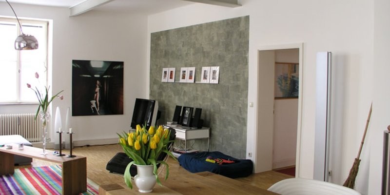 Exquisites LOFT mit viel Kunst & wertige