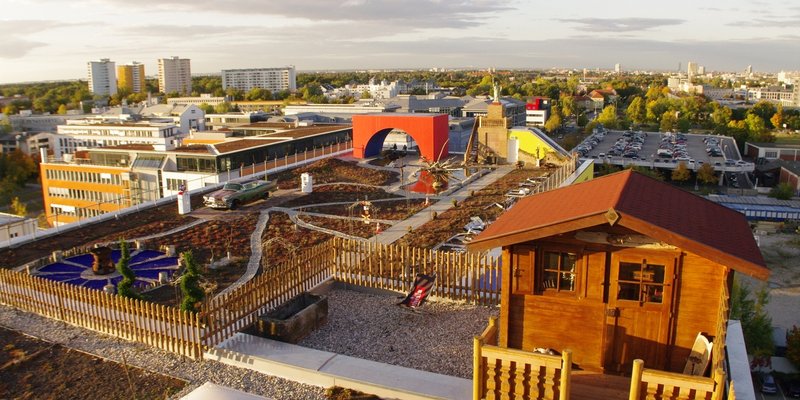 Atelier mit Skulpturengarten  - Blick von der 3.Ebene