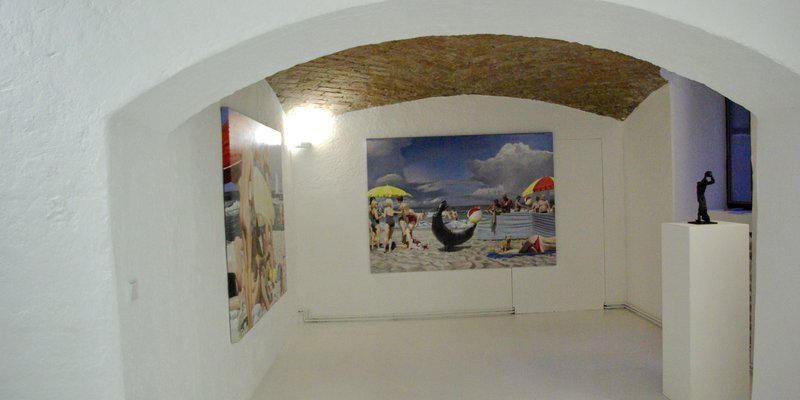 LOFT Gallery with bar and outdoor