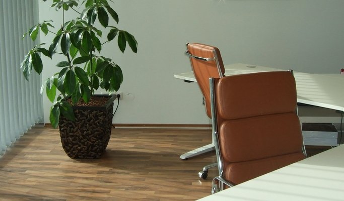 Büro Bauhausstil weiss modern
