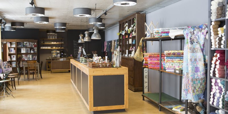 Ladengeschäft mit Loftcharakter