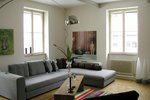 Exquisites LOFT mit viel Kunst & wertige