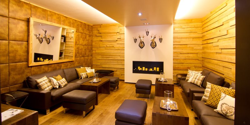 Hotel mit Gewölbekeller und Gartenwirtschaft