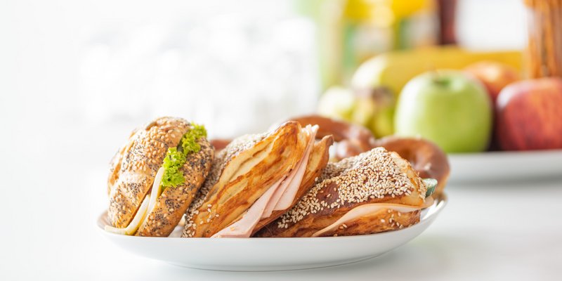 Two bright workshop rooms near Ostbahnhof