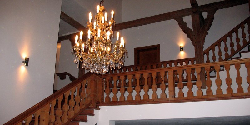 Estate in idyll. Secluded location, mountain views