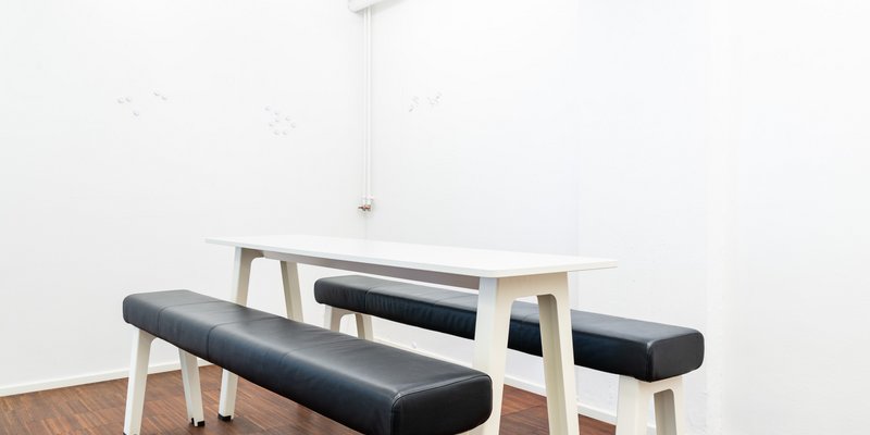 Two bright workshop rooms near Ostbahnhof