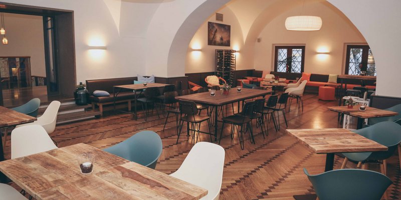 Restaurant, Vinothek und Weinbar Altstadt