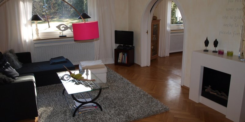 Haus / kleine Villa in Vaterstetten - Wohnraum (3)