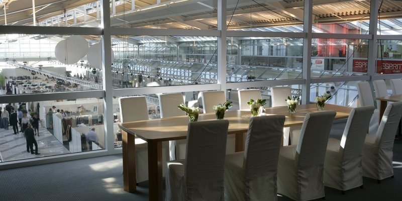 Multifunkt. and modern event Centre