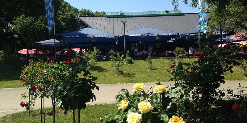 Inn with hall and sun terrace