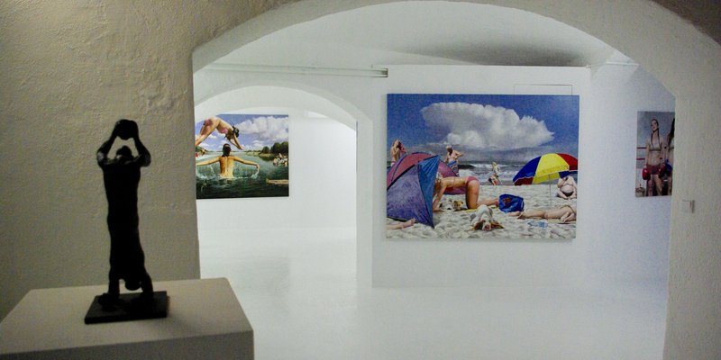 LOFT Gallery with bar and outdoor