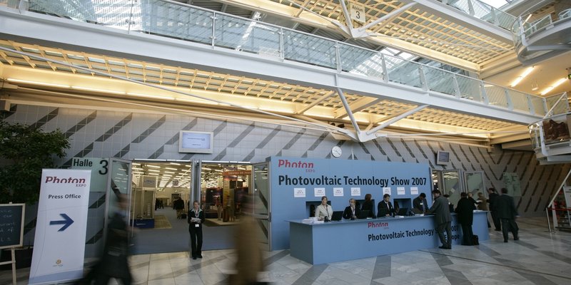 Multifunkt. and modern event Centre