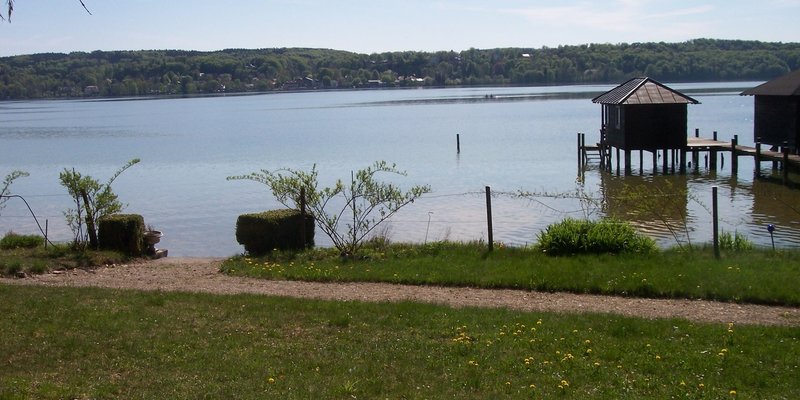 Landhaus mit Festzelt am Starnberger See - Seezugang mit Badehaus
