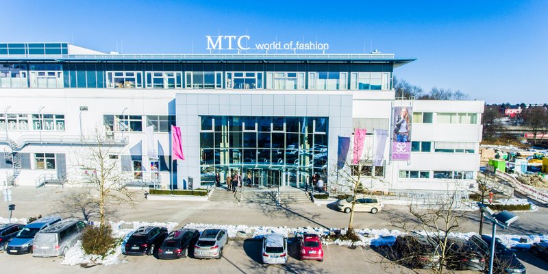 Five multi-purpose halls in Munich-Nord