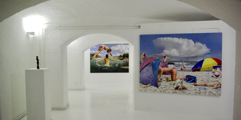 LOFT Gallery with bar and outdoor