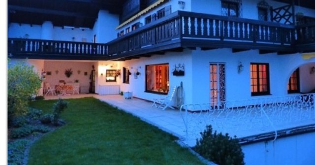 Extravagant House in house 