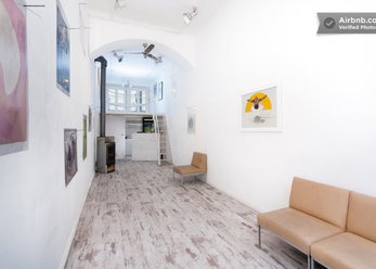  Gallery loft perfect event location