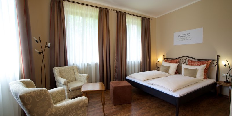 Hotel in historischer Villa im Grünen