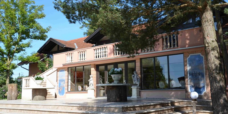 Berghof mit Pool und Blick auf die Berge - Eingang Haus Ammersee